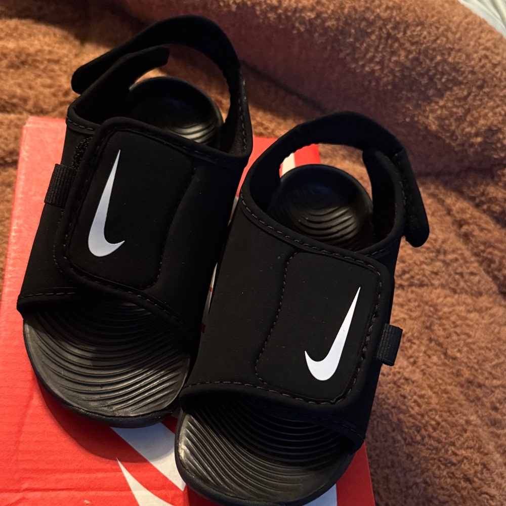 Nike Kids Black Slide Sandals